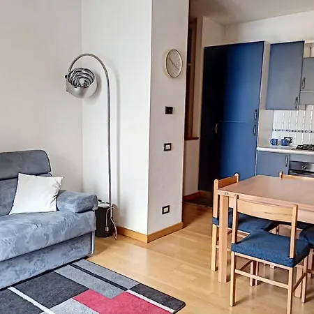 Feel At Home - Casa Moline Apartman